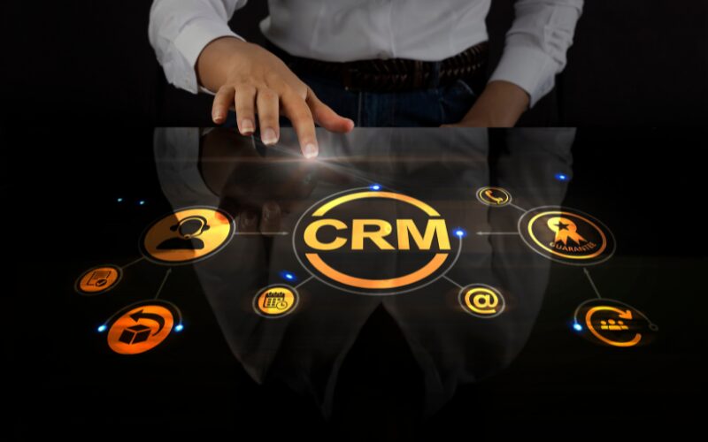 CRM là gì? Vì sao SME hay triển khai sai?